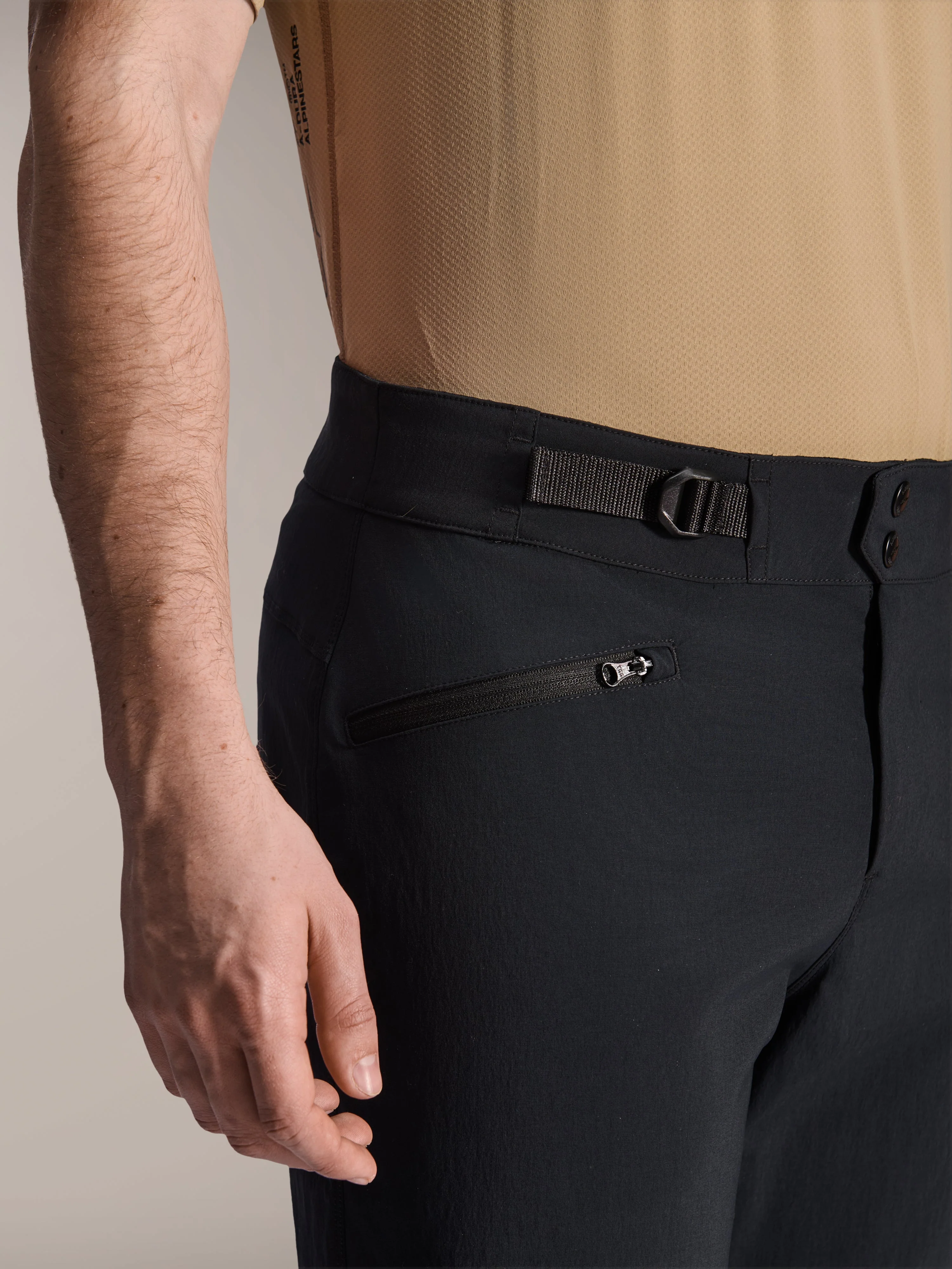 A-Dura Shorts - Image 5