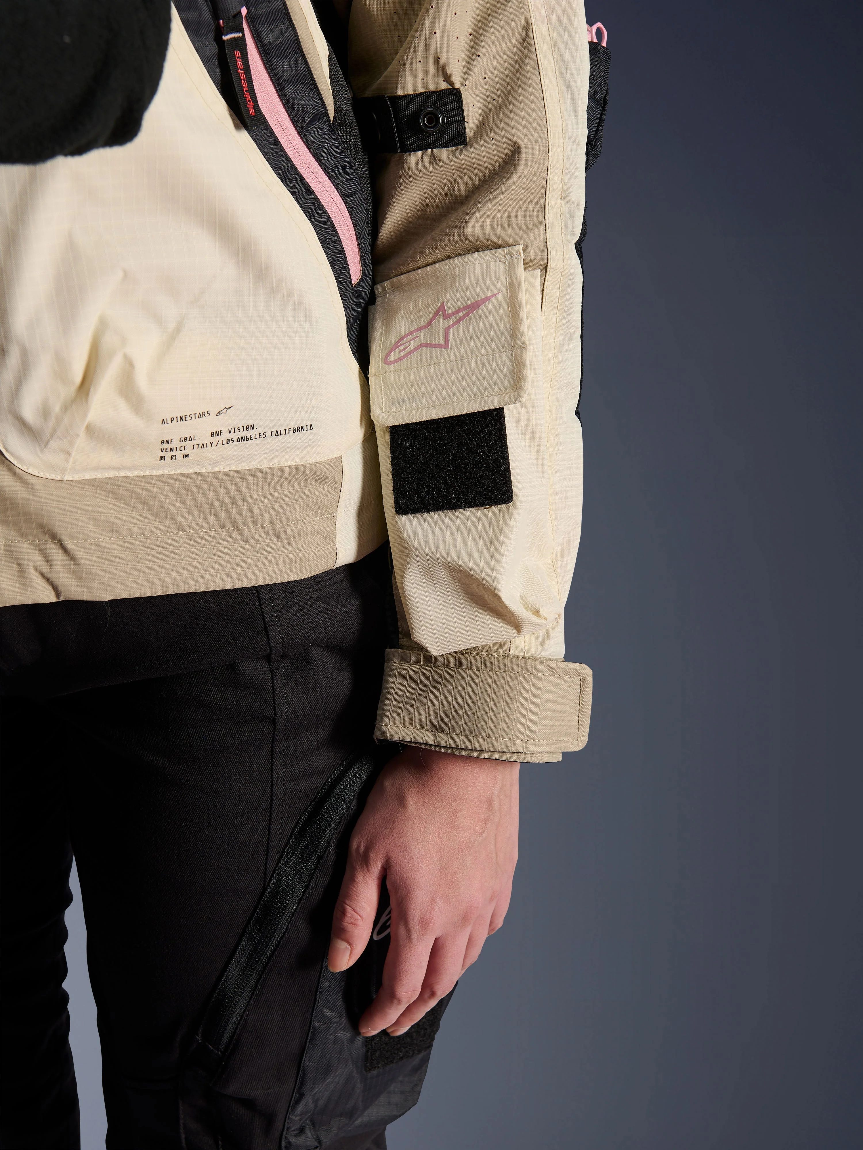 Woman Molly Air Jacket - Image 8