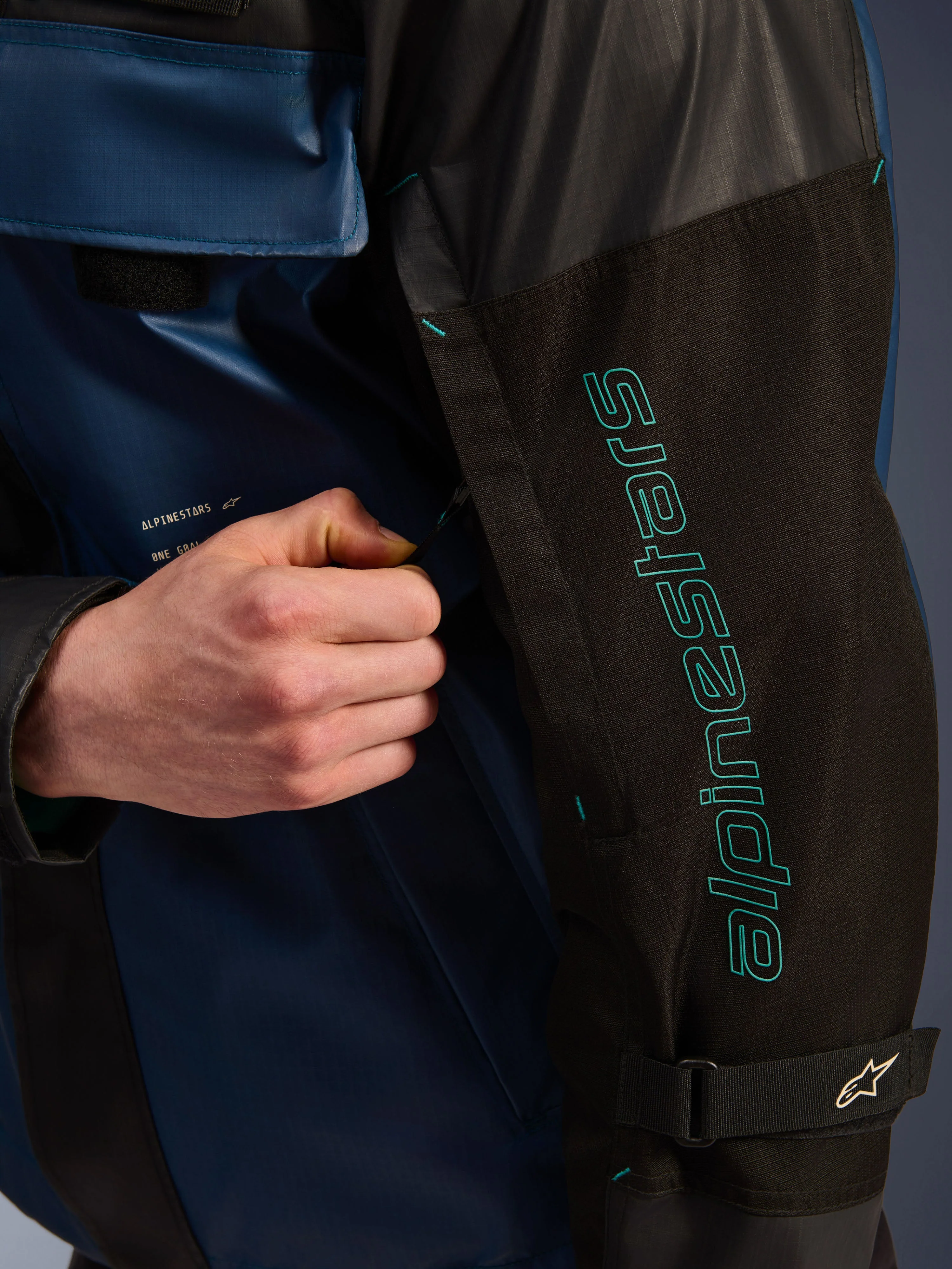 Mospher WP Jacket - Image 9
