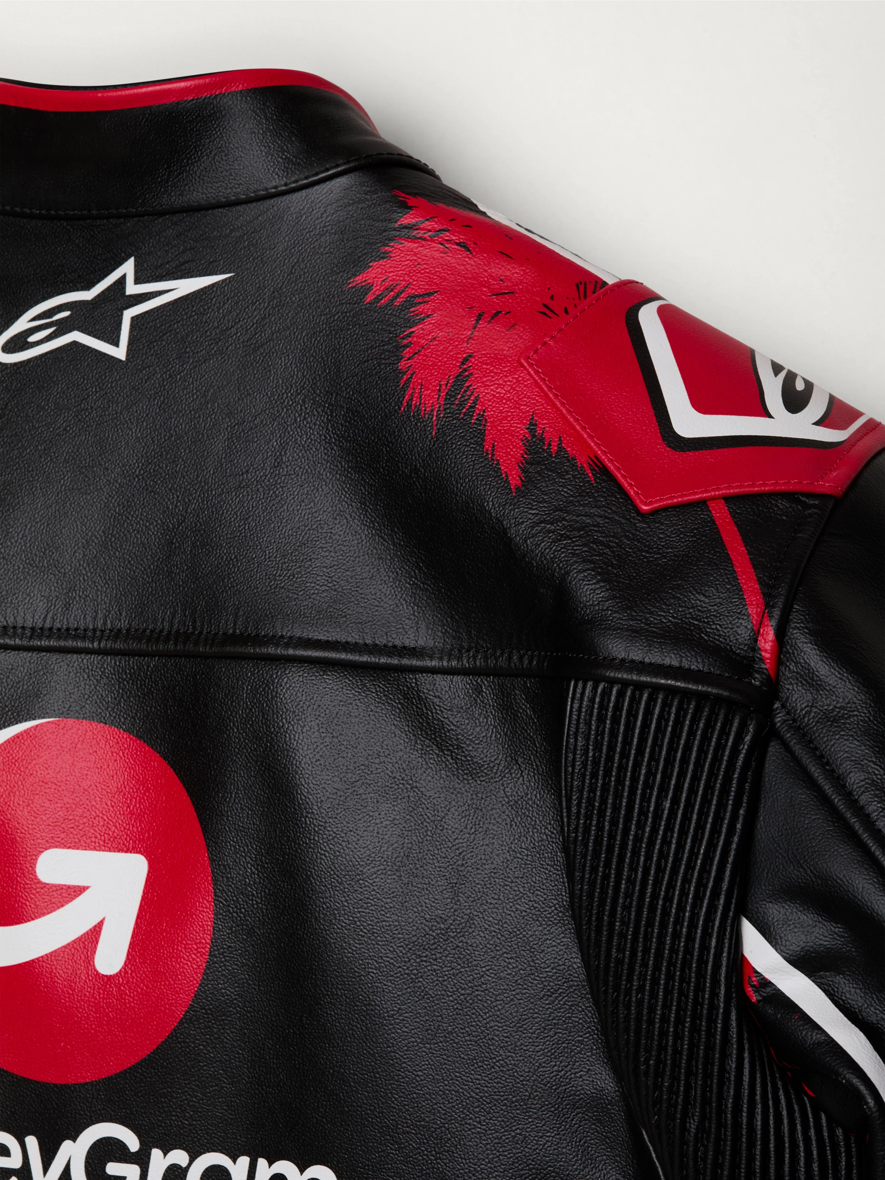 PALM ANGELS + ALPINESTARS X MONEYGRAM HAAS F1 TEAM JACKET - Image 12