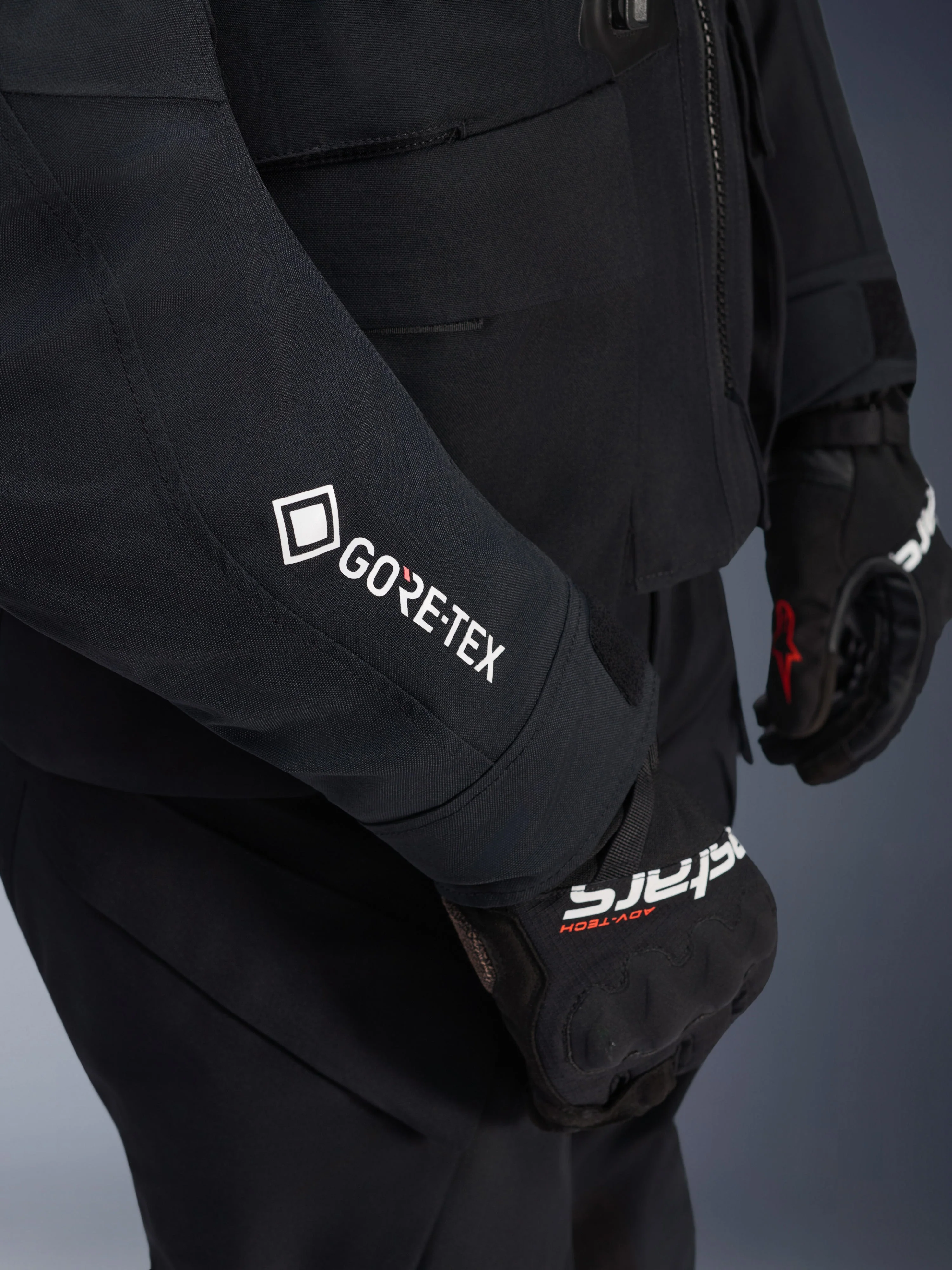 ST-7 2L Gore-Tex Jacket - Image 9