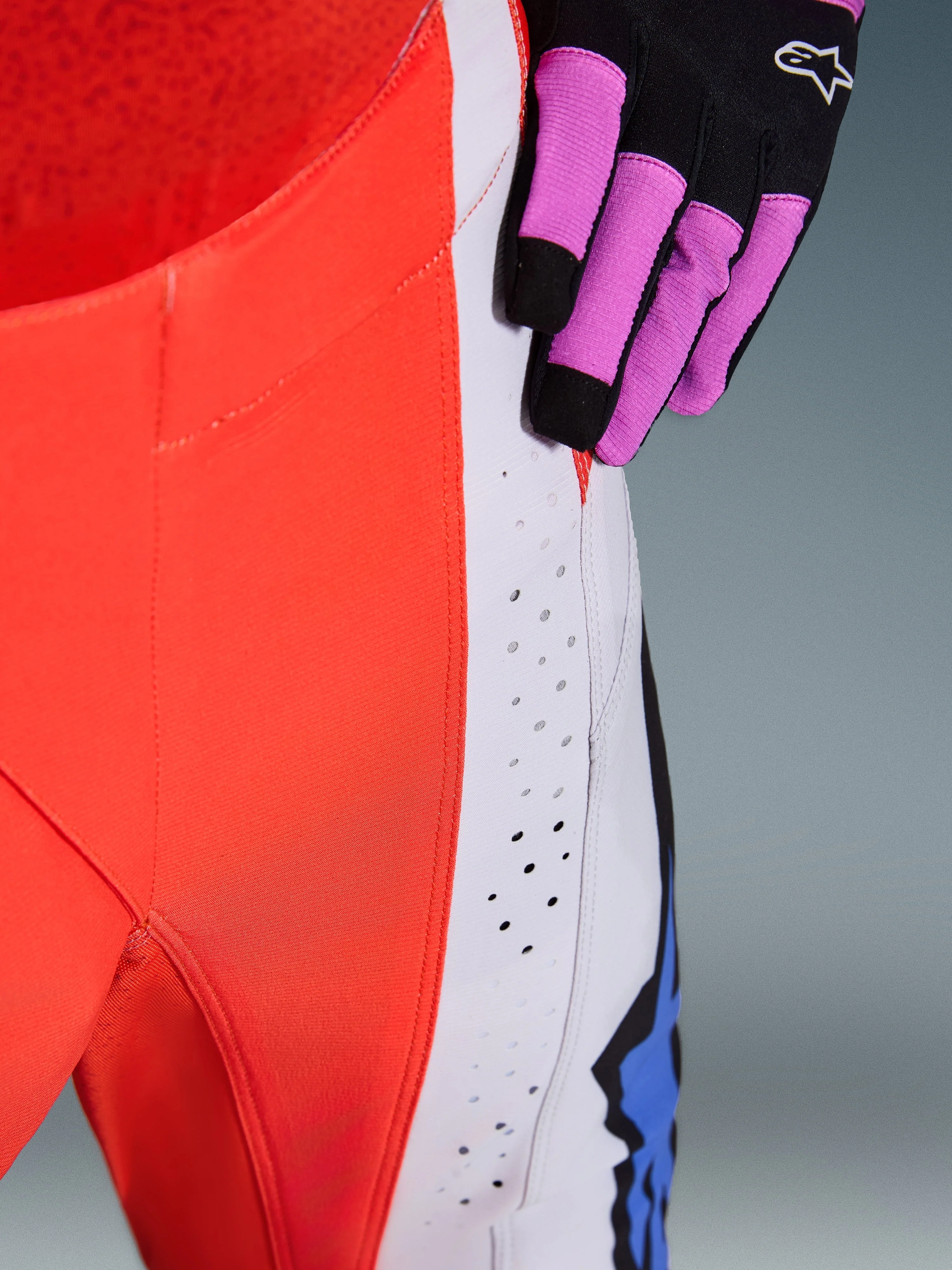2026 Techstar Knif Pants - Image 9